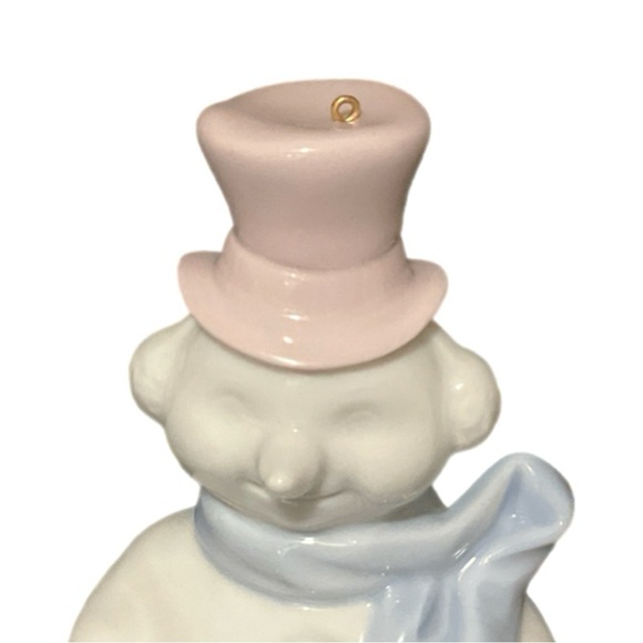 LLADRÓ - Snowman Ornament - #5841 - Picture 5 of 6